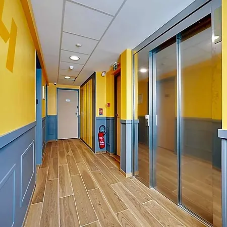 Magnificent With Rooftop - 2p - Vanvesparc Hotel 3*